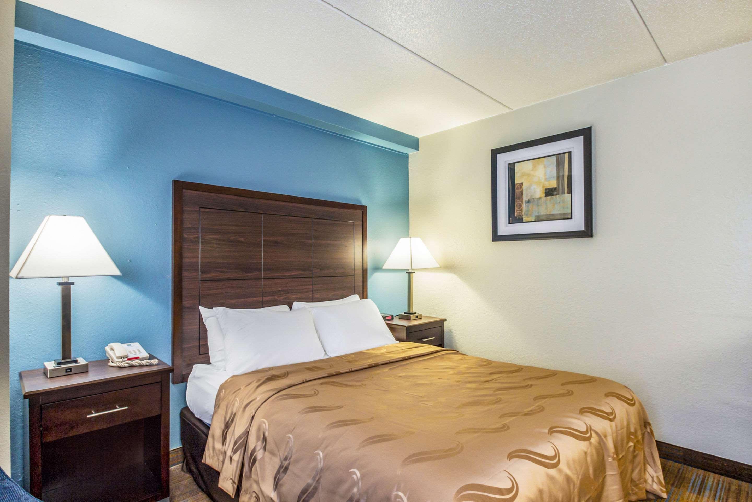 Americinn By Wyndham Madison Wi Esterno foto