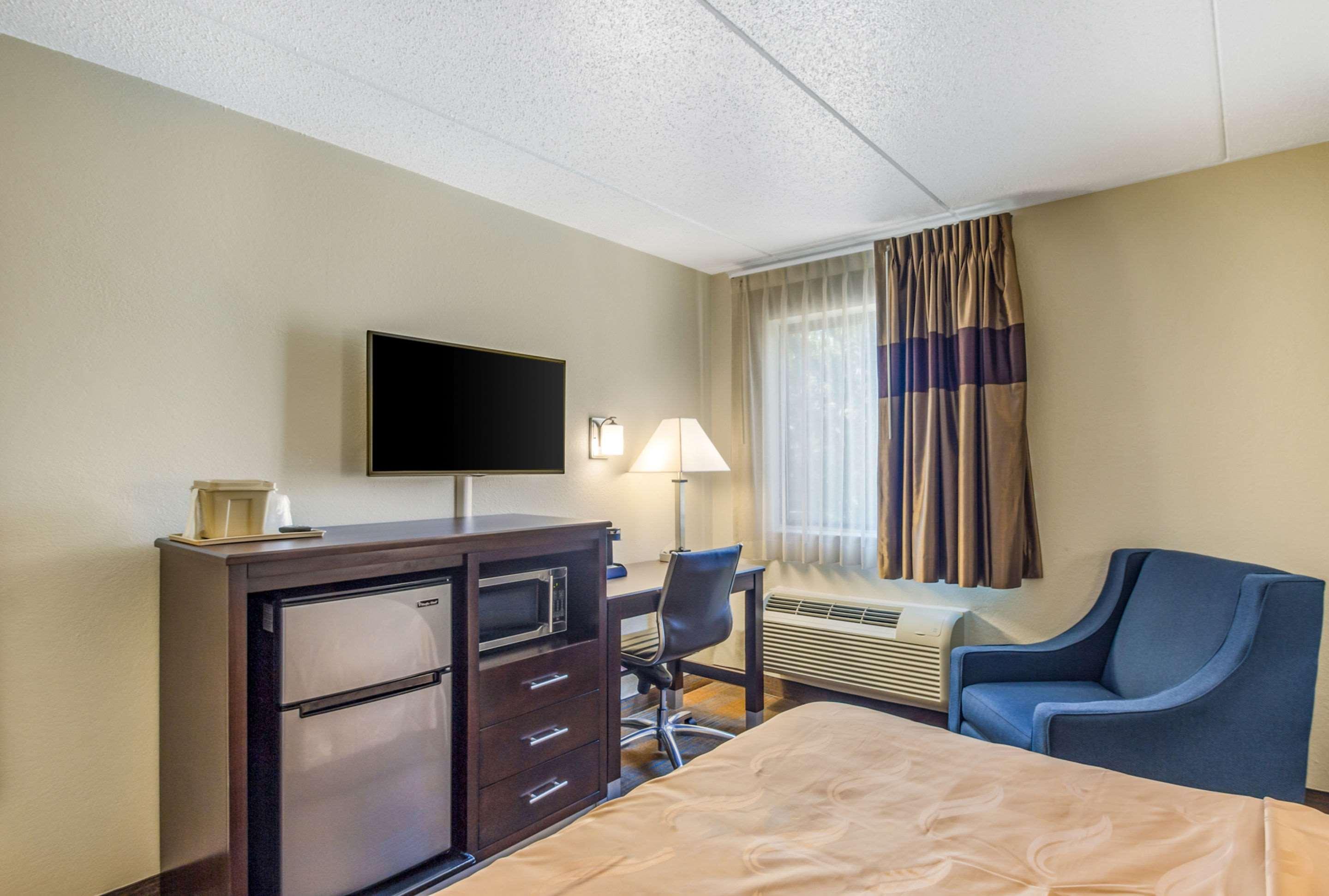 Americinn By Wyndham Madison Wi Esterno foto