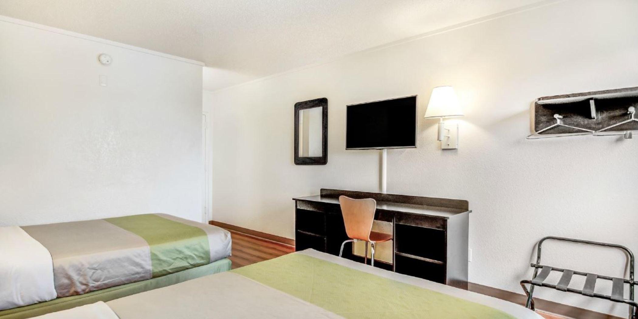 Americinn By Wyndham Madison Wi Esterno foto