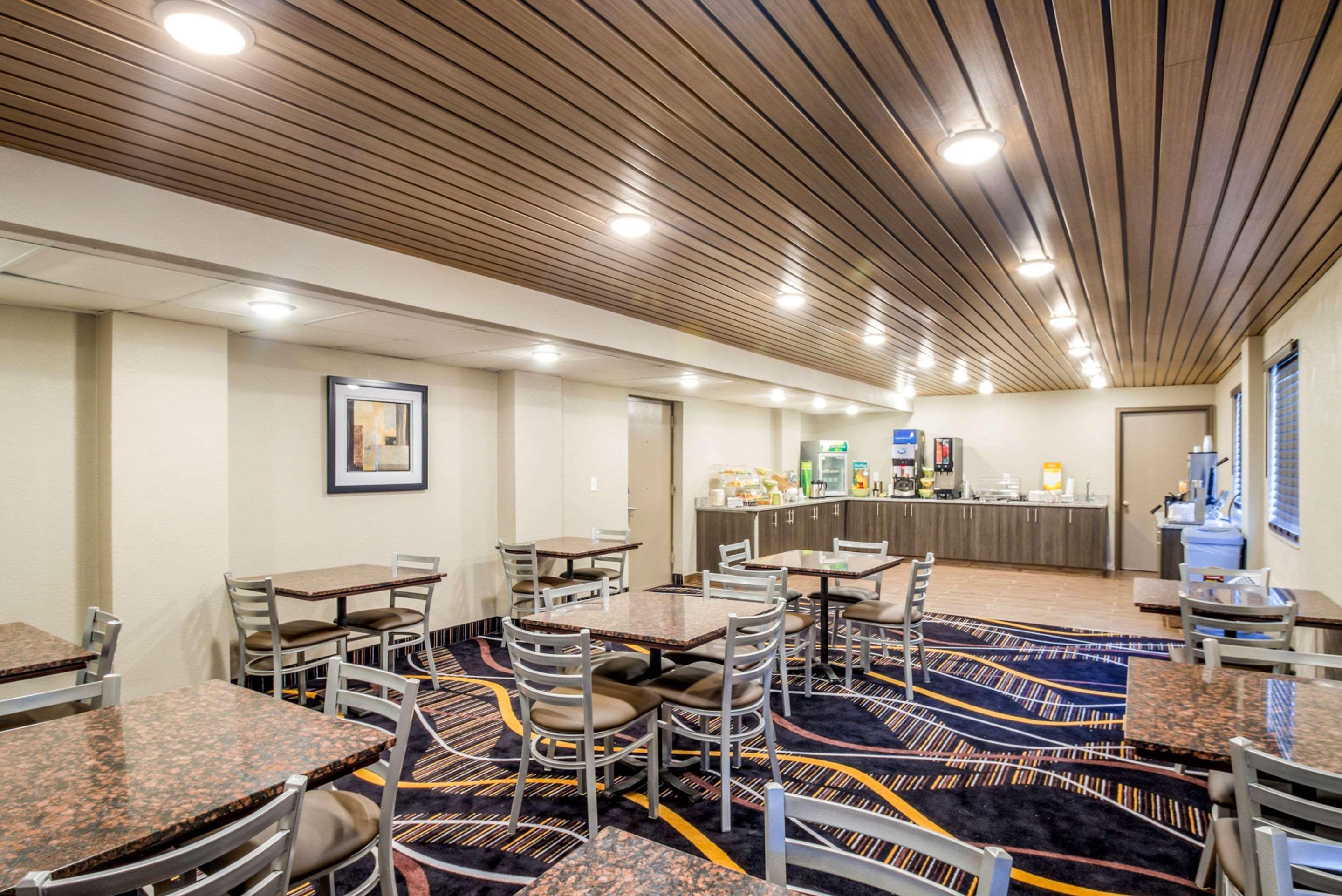 Americinn By Wyndham Madison Wi Esterno foto