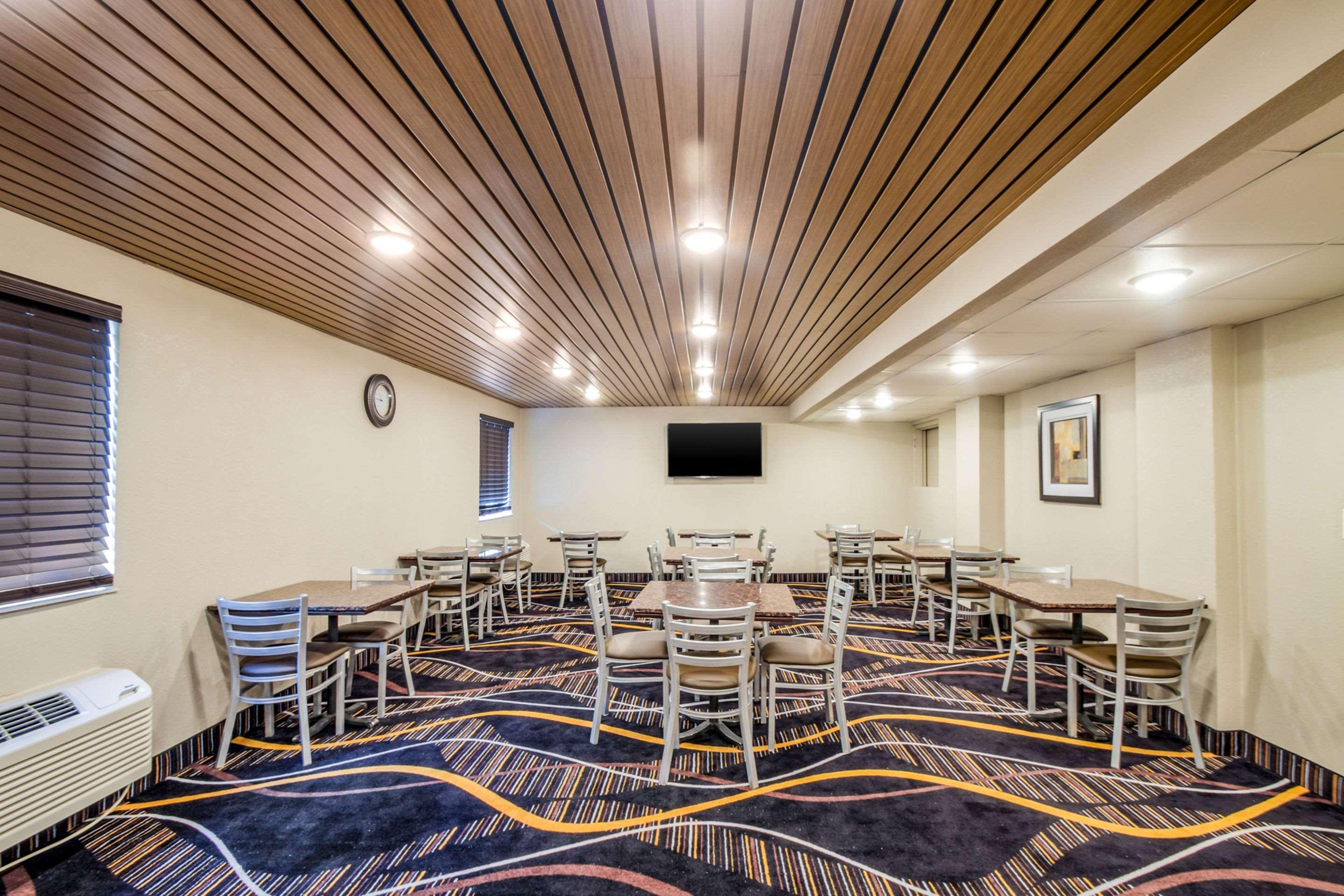 Americinn By Wyndham Madison Wi Esterno foto