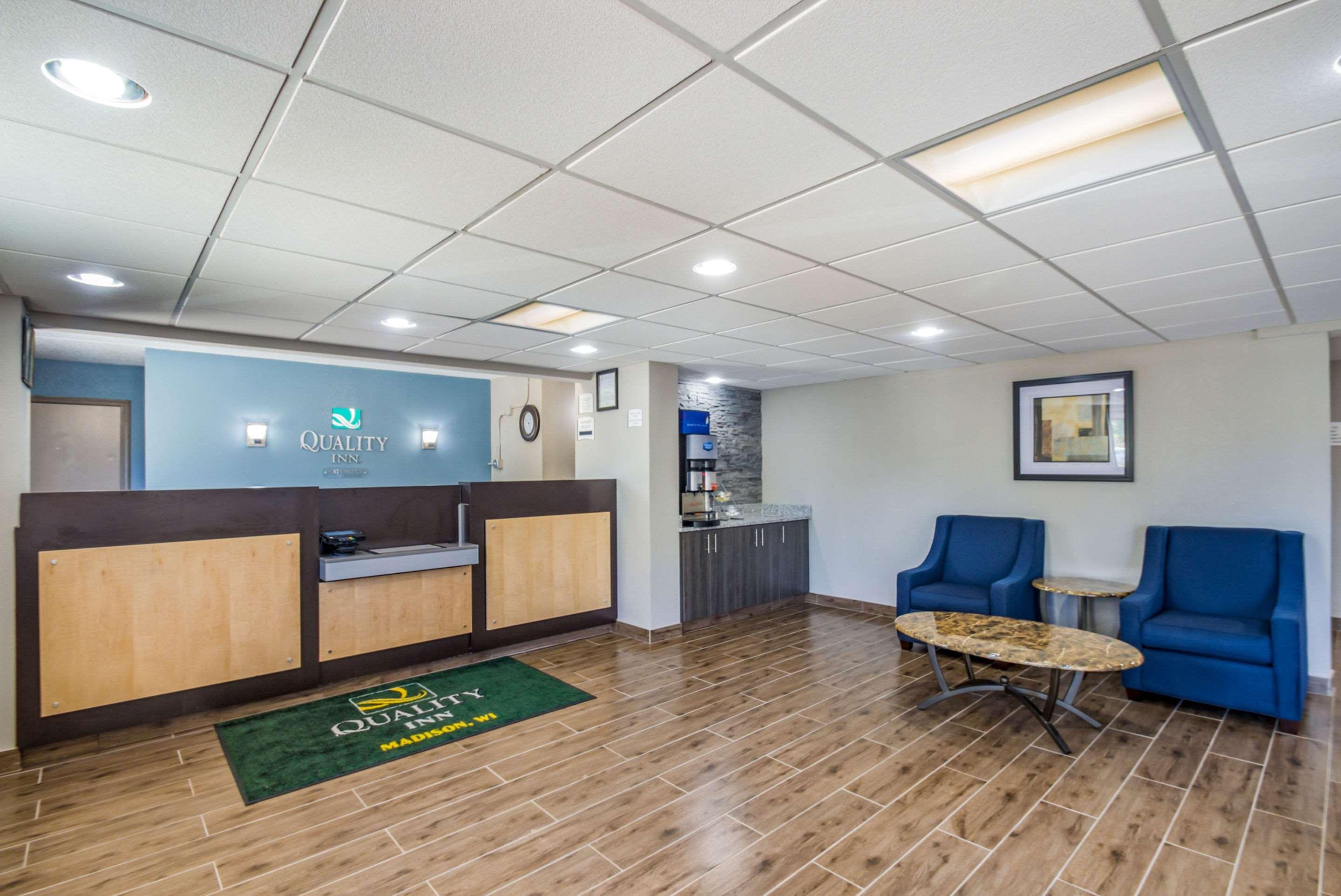 Americinn By Wyndham Madison Wi Esterno foto