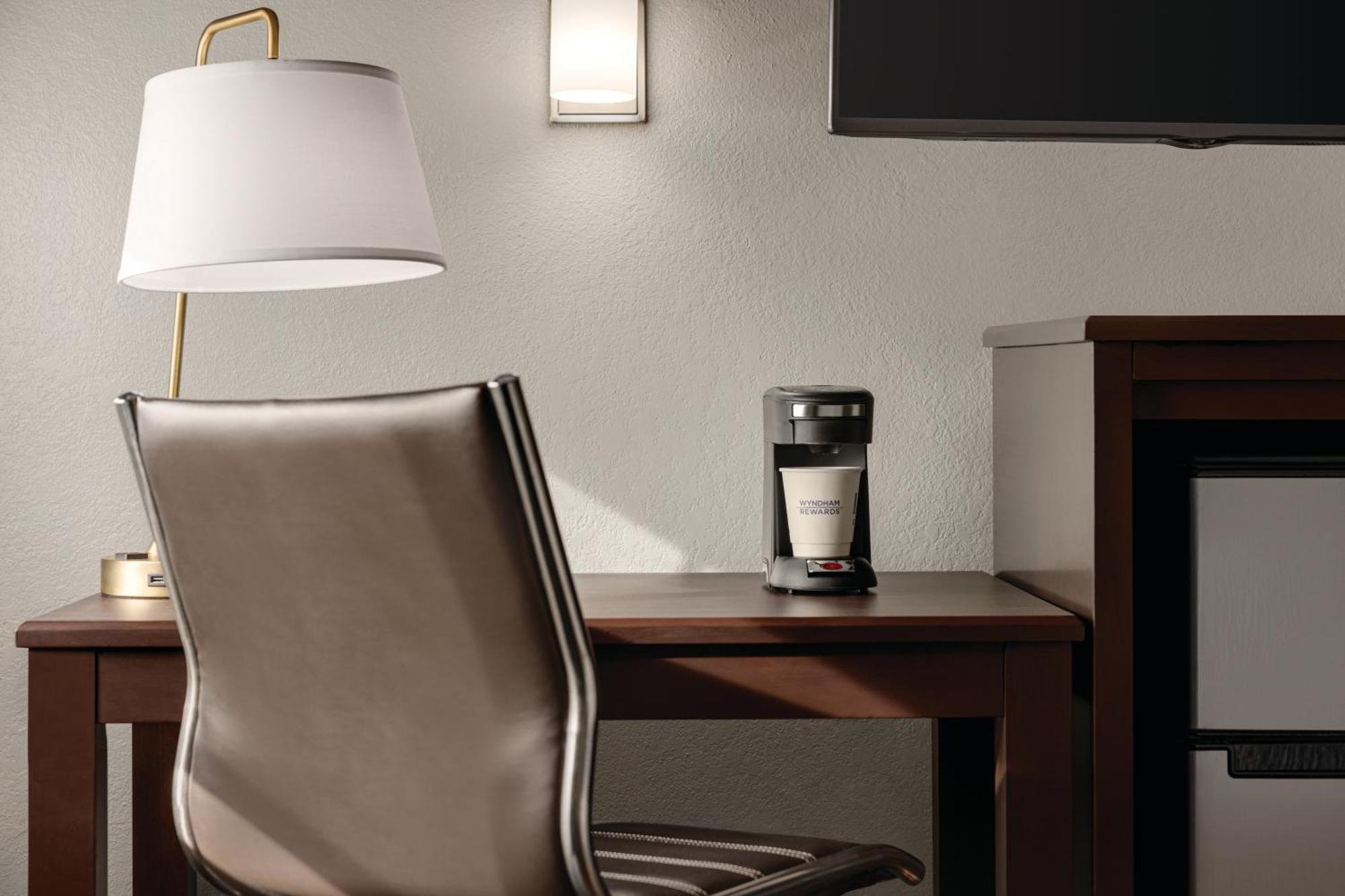 Americinn By Wyndham Madison Wi Esterno foto